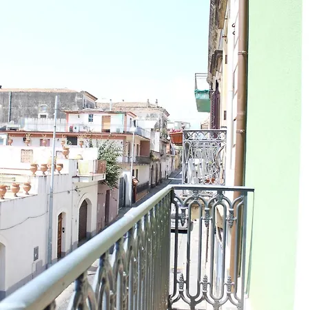 'etna Home' 400mt Sea - Airport - Taormina & Netflix